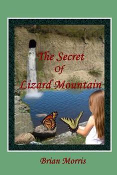 Paperback The Secret Of Lizard Mountain Book