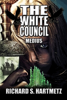 Paperback The White Council - Medius Book