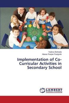 Paperback Implementation of Co-Curricular Activities in Secondary School Book