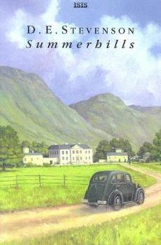 Paperback Summerhills [Large Print] Book