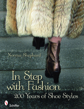Paperback In Step with Fashion: 200 Years of Shoe Styles Book