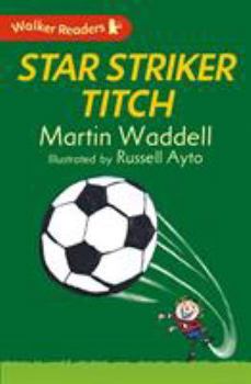 Paperback Star Striker Titch Ss Book