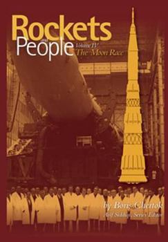 Paperback Rockets and People Volume IV: The Moon Race Book