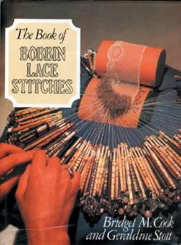 Paperback The Book of Bobbin Lace Stitches Book