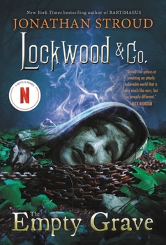 Paperback Lockwood & Co.: The Empty Grave Book