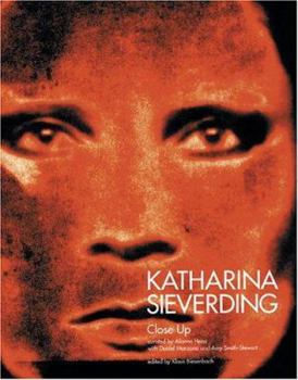 Paperback Katharina Sieverding: Close-Ups Book