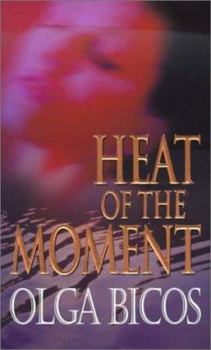 Paperback Heat of the Moment Book