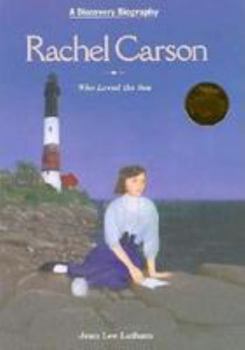 Hardcover Rachel Carson: Who Loved the Sea (Discovery Biographies) Book
