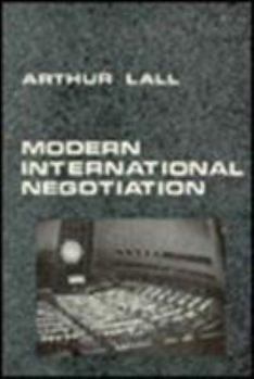 Hardcover Modern Lnternational Negotiation: Principles and Practice Book