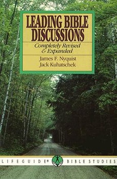 Paperback Leading Bible Discussions Book