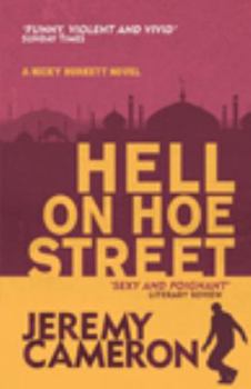 Paperback Hell on Hoe Street [Large Print] Book