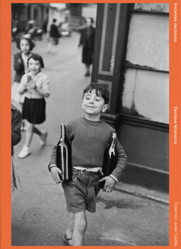 Hardcover Decisive Moments: Julián Castilla Collection Book