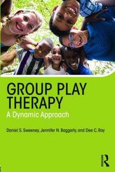 Paperback Group Play Therapy: A Dynamic Approach Book