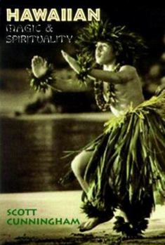 Paperback Hawaiian Magic & Spirituality Book