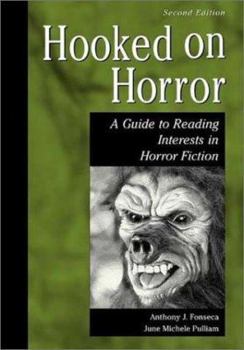 Hardcover Hooked on Horror: A Guide to Reading Interests in Horror Fiction [Large Print] Book