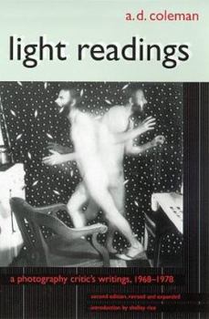 Paperback Light Readings: A Photography Critic's Writings, 1968-1978 Book