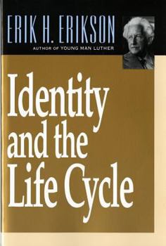 Paperback Identity and the Life Cycle Book