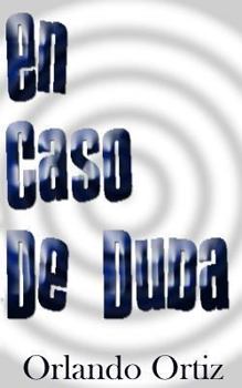 Paperback En Caso de Duda [Spanish] Book