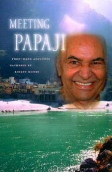 Paperback Meeting Papaji Book