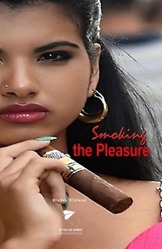 Paperback Smoking The Pleasure Book