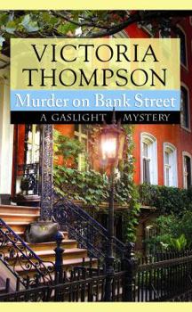 Hardcover Murder on Bank Street [Large Print] Book