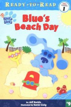 Paperback Blue's Beach Day Book