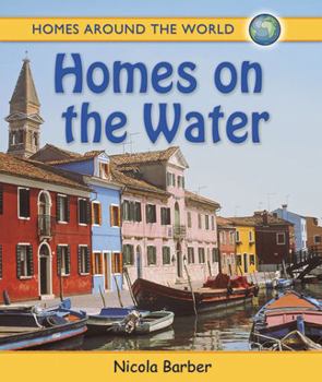Paperback Homes on the Water Book