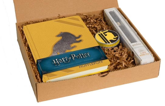 Hardcover Harry Potter: Hufflepuff Boxed Gift Set Book