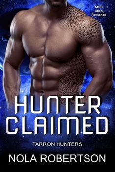 Paperback Hunter Claimed: SciFi Alien Romance Book
