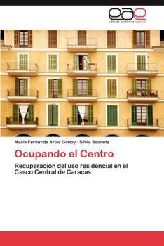 Paperback Ocupando el Centro [Spanish] Book