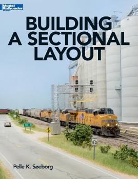 Paperback Building a Sectional Layout Book