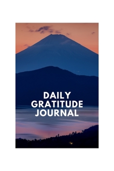 Paperback Daily Gratitude Journal: 6x9" 108pages Book