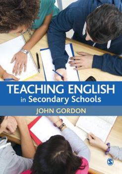 Paperback Teaching English in Secondary Schools Book