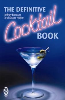 Paperback The Definitive Cocktail Book