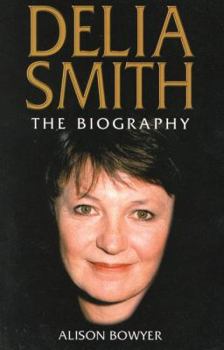Paperback Delia Smith: The Biography Book