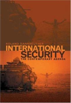 Paperback International Security: The Contemporary Agenda Book