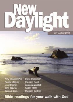 Paperback New Daylight (Day by Day with God) Book