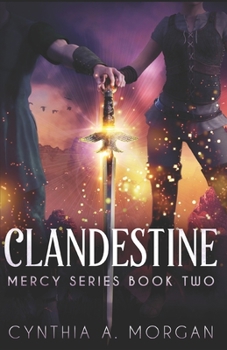 Paperback Clandestine Book