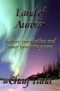 Paperback Land of Auroras Book