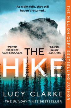 Paperback HarperCollins The hike (International Edition). Book
