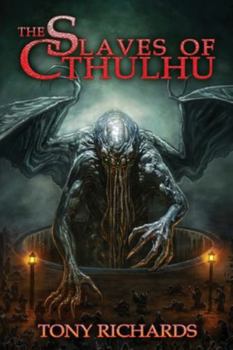 Paperback The Slaves of Cthulhu Book