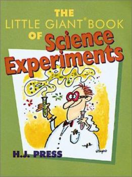 Paperback The Little Giant(r) Book of Science Experiments Book
