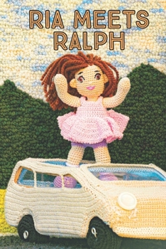 Paperback Ria Meets Ralph Book