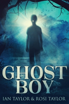 Paperback Ghost Boy [Large Print] Book