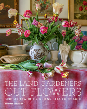 Hardcover The Land Gardeners: Cut Flowers Book