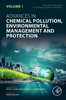 Paperback Environmental Issues Concerning Hydraulic Fracturing: Volume 1 Book