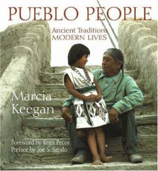 Hardcover Pueblo People: Ancient Traditions, Modern Lives Book