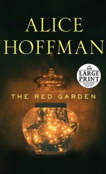 Paperback The Red Garden [Large Print] Book