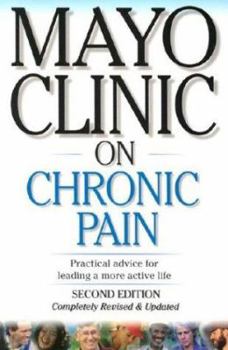 Paperback Mayo Clinic on Chronic Pain: S Book