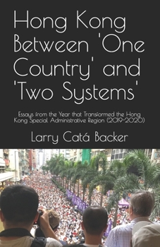 Paperback Hong Kong Between One Country and Two Systems Book